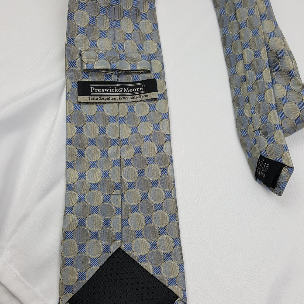 Preswick & Moore 100% silk tie